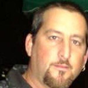 Meet your Posher, Lazaro